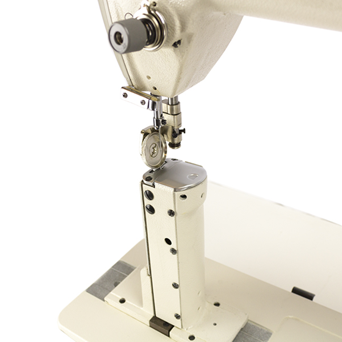 SPEEDWAY SW-810 Single Needle Post-bed Lockstitch Industrial Sewing Machine with Servo Motor, Table and Stand Included